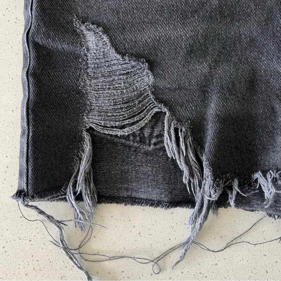 Zara Shorts - Picture 4 of 8